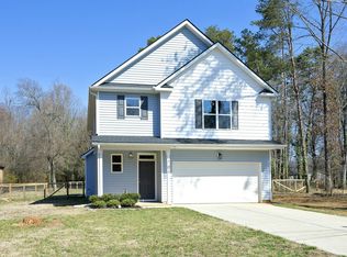 704 Vance St, Mebane, NC 27302