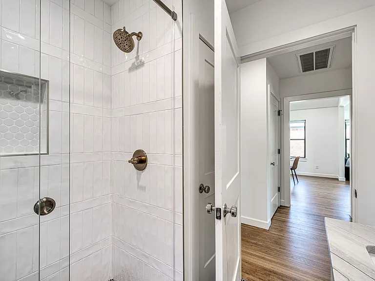 1540 S Columbia Pl — Photo 26