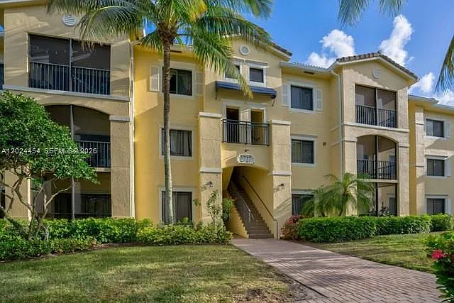2727 Anzio Ct #106