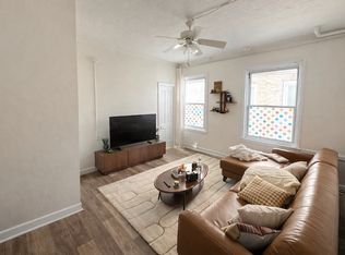 1128 Spruce St APT 5, Philadelphia, PA