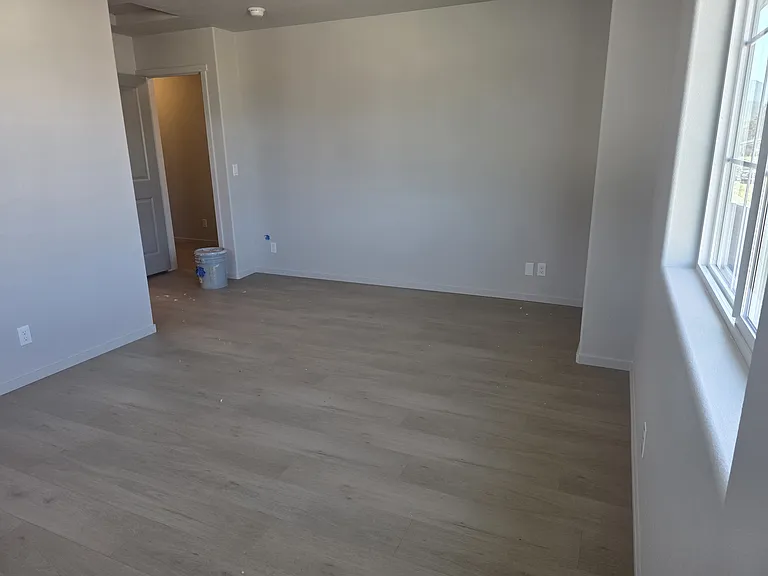 1528 N Wilhelm Way — Photo 17