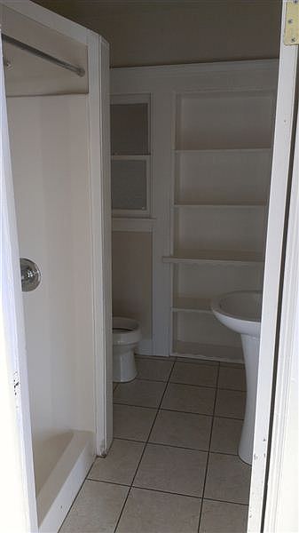 2029 MAIN BATH