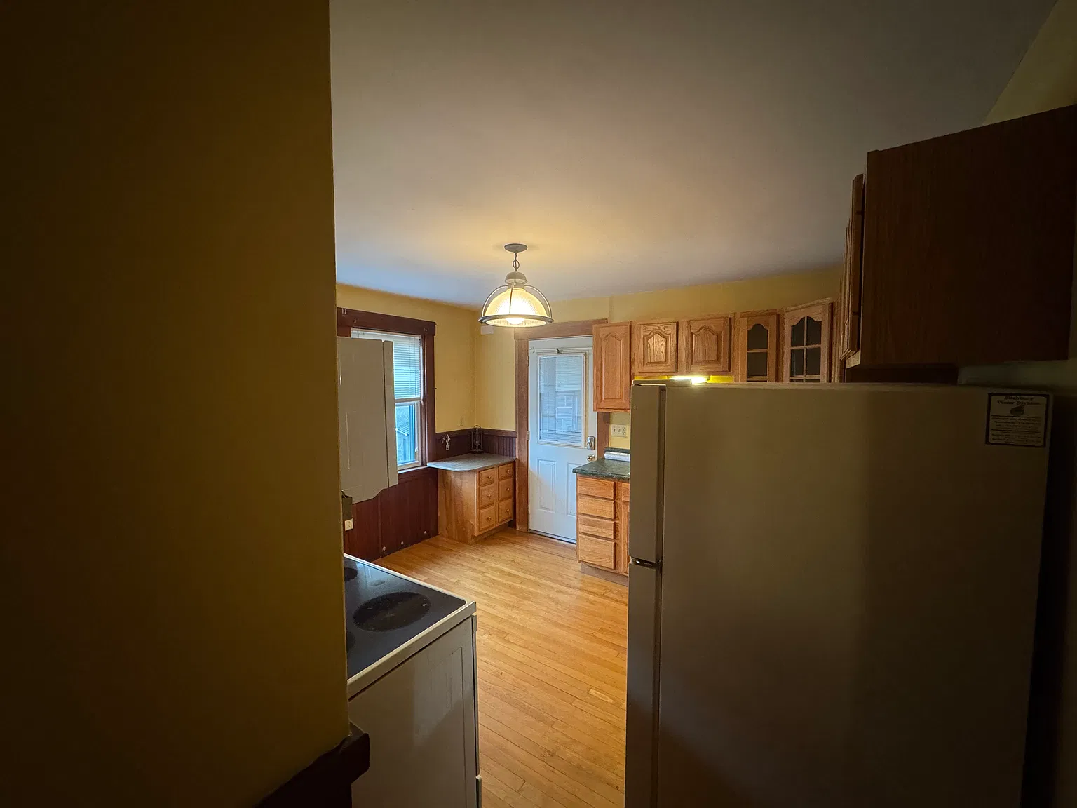 2 bed, 1196 sqft, $1,700 — Photo 3