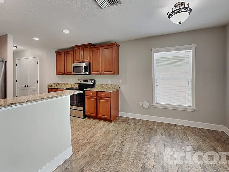 15518 Telford Spring Dr — Photo 4
