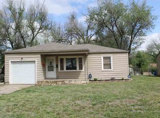 2032 S Saint Clair St, Wichita, KS 67213