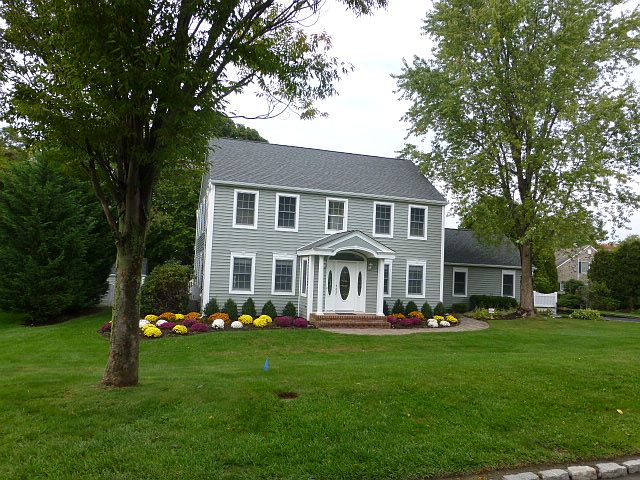 1st image of 14 Forsythe Meadow Ln