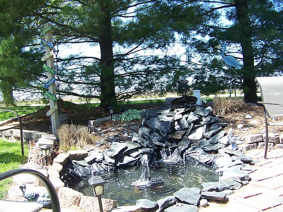 5th image of 537 Cumberland Dr.