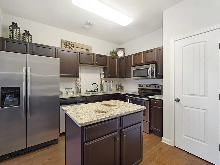 Buchanon - 3 Bed / 2 Bath - 1,314 Sq.Ft.