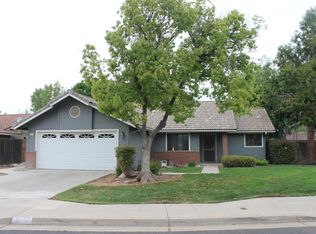 2297 Sample Ave, Clovis, CA 93611