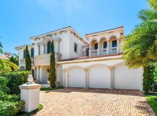 7241 NE 8th Dr, Boca Raton, FL 33487
