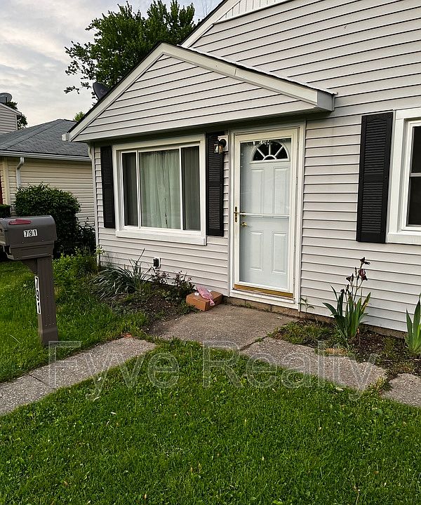 1st image of 791 E 347th St