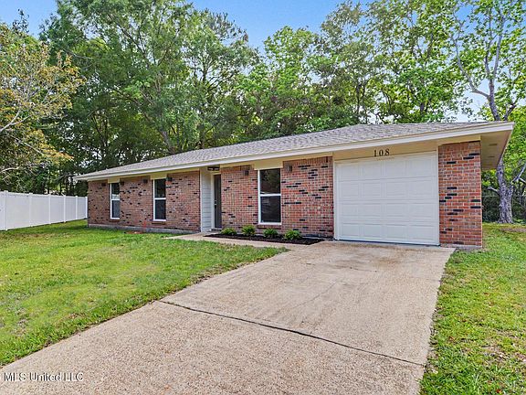 2nd image of 108 Vicksburg Pl
