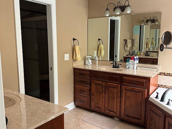 4th image of 1448 Brookstone Dr