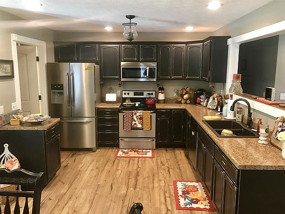 5th image of 175 Braden Ln