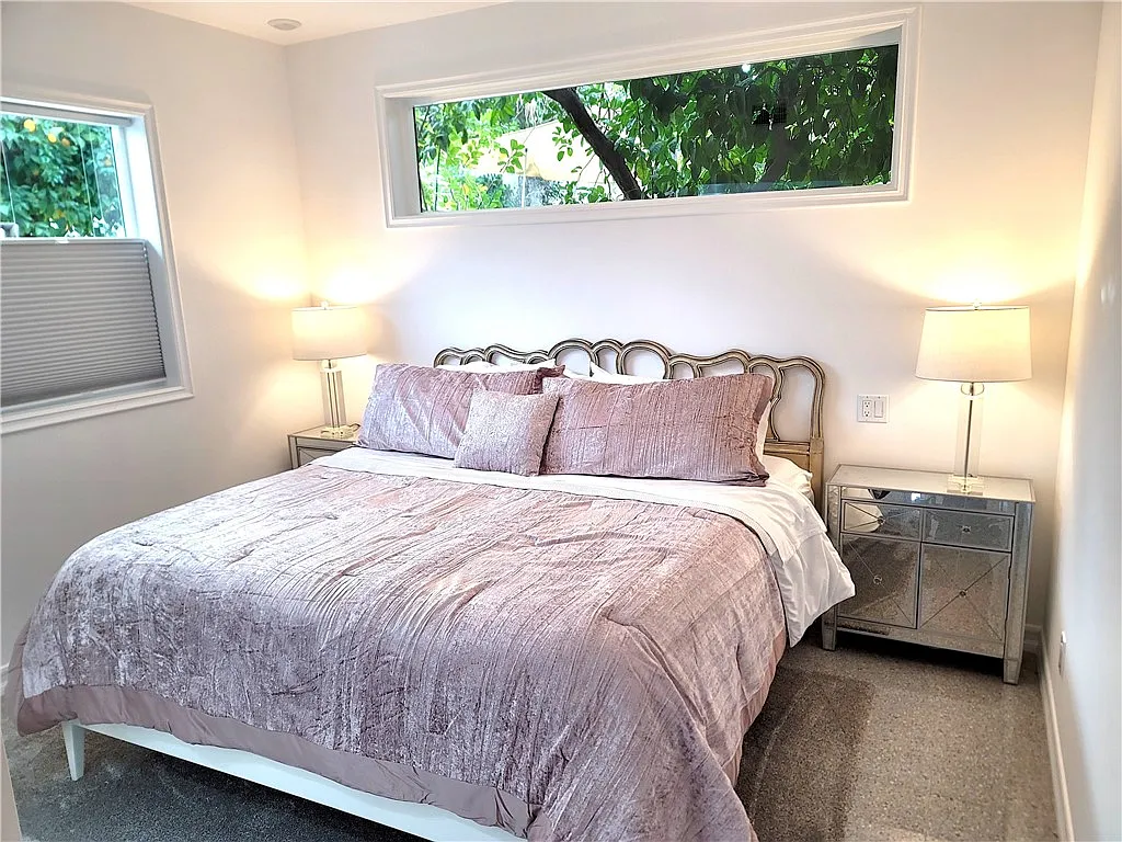 2 bed, 797 sqft, $3,000 — Photo 2