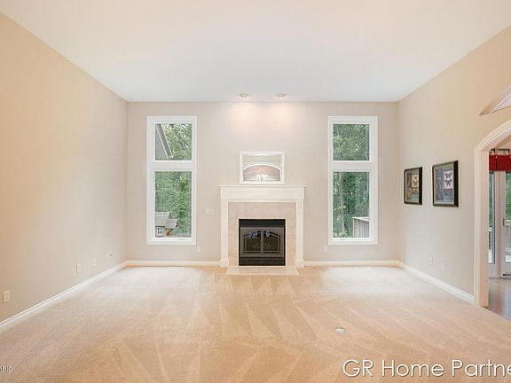 4th image of 5140 Clear Springs Dr SE