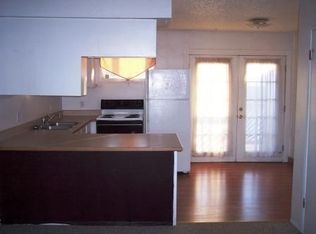 1615 Gillam Way APT 4, Fairbanks, AK 99701