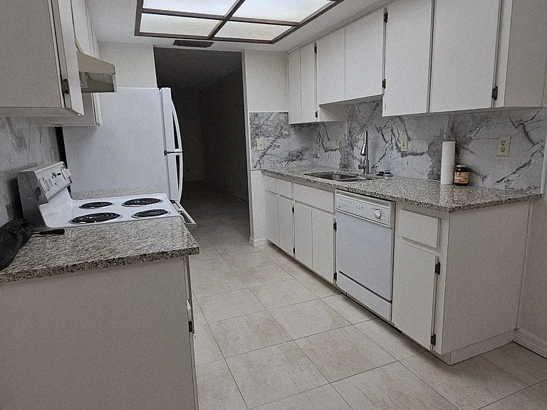 7360 Ulmerton Rd #3C — Photo 4