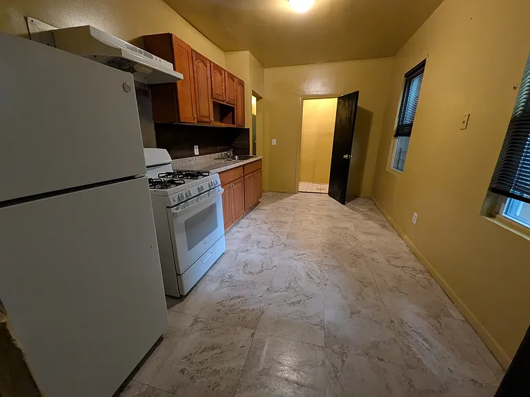 89 Saratoga Ave #1 — Photo 7