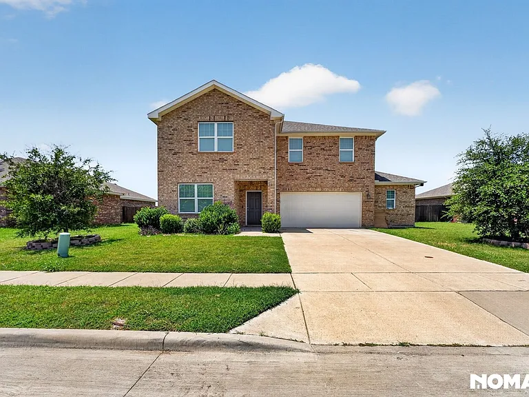 318 Dove Creek Ln — Photo 2