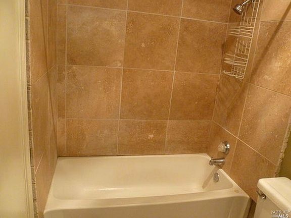 5th image of 1201 Glen Cove Pkwy APT 807