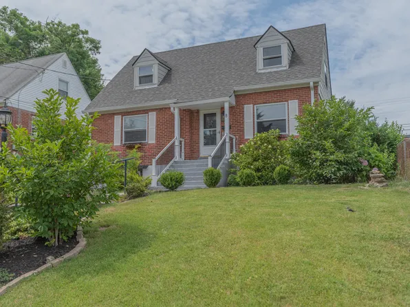 8 Osage Ave, Highland Heights, KY 41076