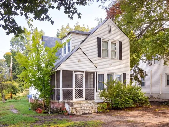 4010 S Main St, Winston Salem, NC 27127