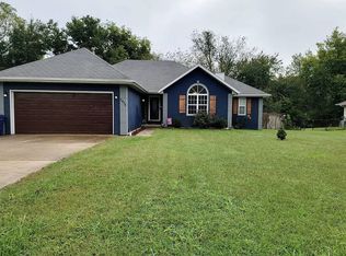 3856 S Sunrise Ave, Springfield, MO 65807