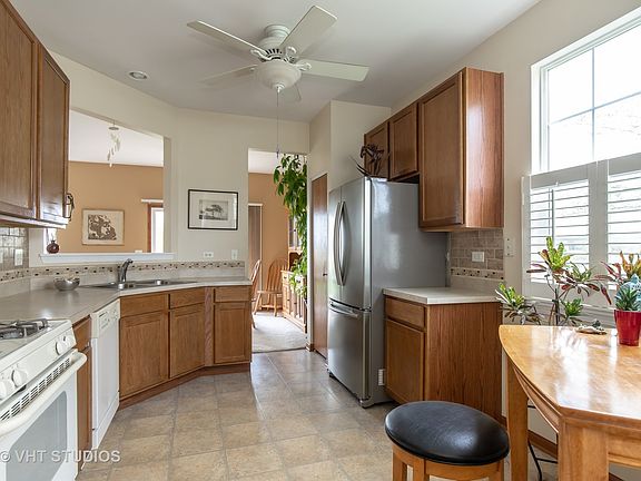 4th image of 2037 S Kristina Ln