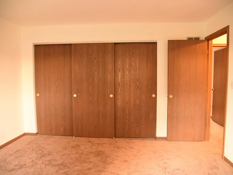 618 Glen Ivy Dr — Photo 13