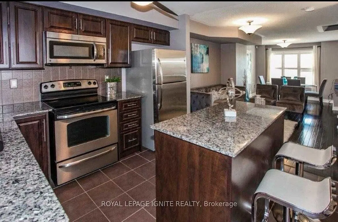 3 bed, $2,850 — Photo 2