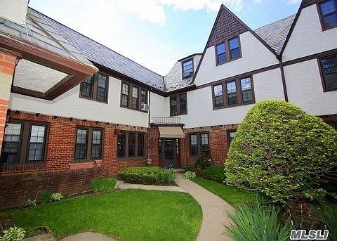 1st image of 21537 43rd Ave APT 2A
