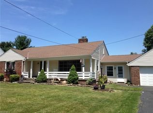 7305 Cherry St, Independence, OH 44131