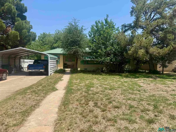 114 E Permian Dr, Hobbs, NM 88240
