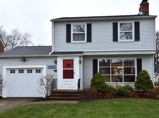 4500 W 213th St, Fairview Park, OH 44126