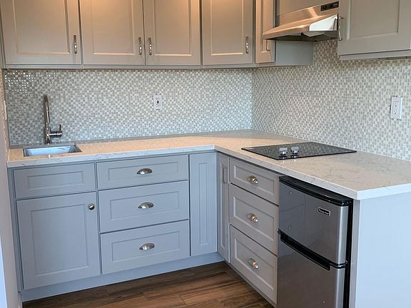 3rd image of 26995 Dezahara Way #A