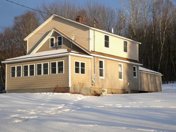 200 Enfield Road, Lincoln, ME 04457