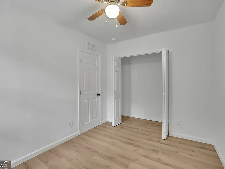 808 S Park Dr SE — Photo 22