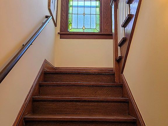 Hallway to 2nd Floor
