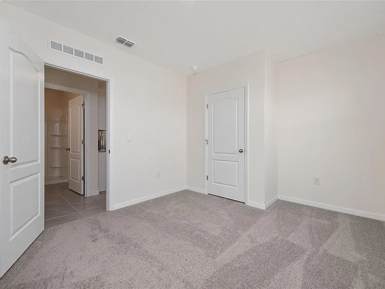 2071 Tay Wes Dr — Photo 10