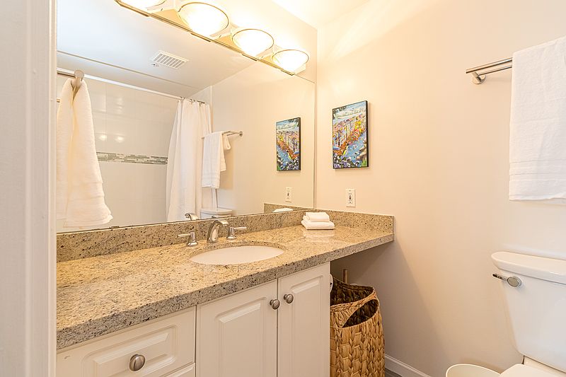 Victoria Apartment for rent - 2 Bedrooms — photo 22