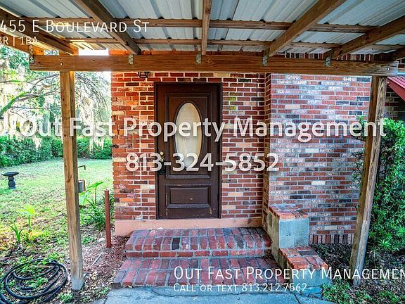 4th image of 1455 E Boulevard St