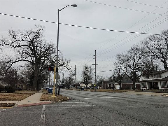 5th image of 9022 Kennedy Ave
