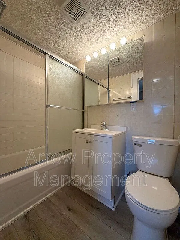 1 bed, 1.0 bath, 493 sqft, $715 — Photo 3