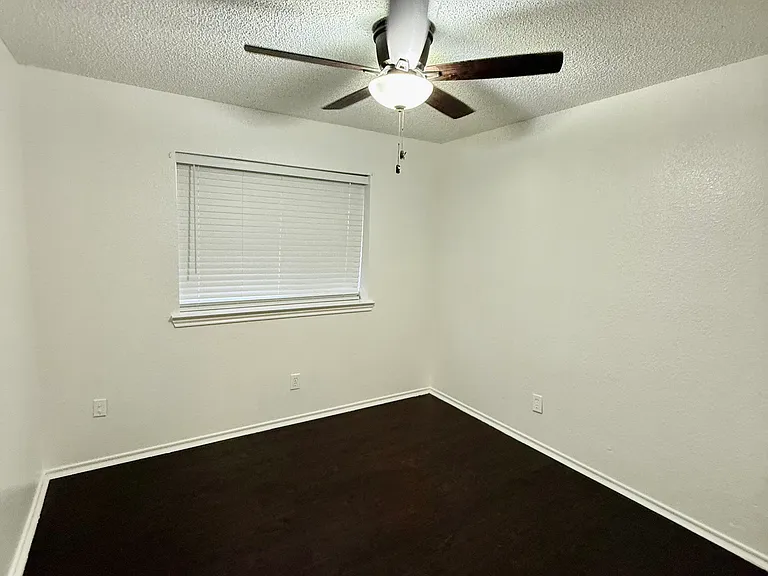 3047 Renaissance Ct — Photo 10