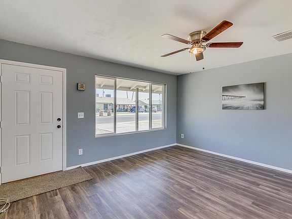 3rd image of 7384 W Cheryl Dr