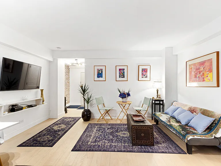 80 Park Ave #6A — Photo 3