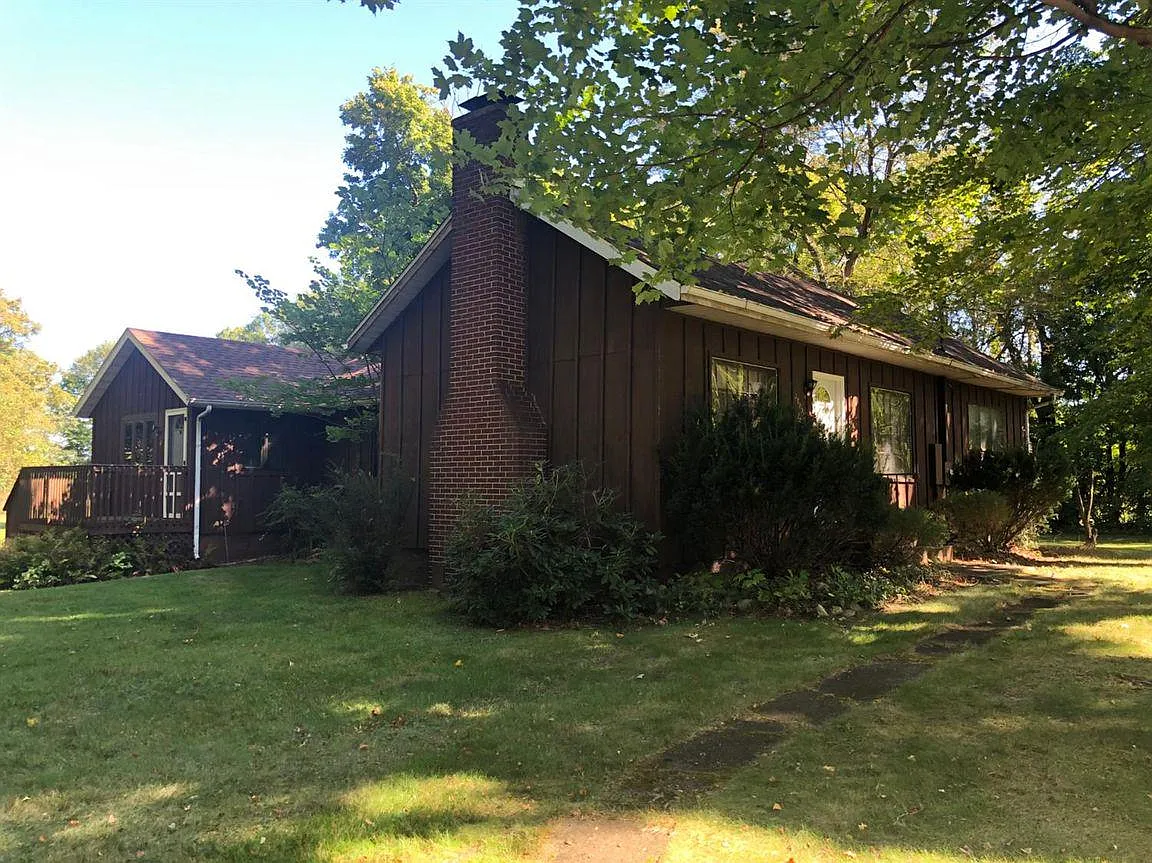 805 W 200 N photo 1