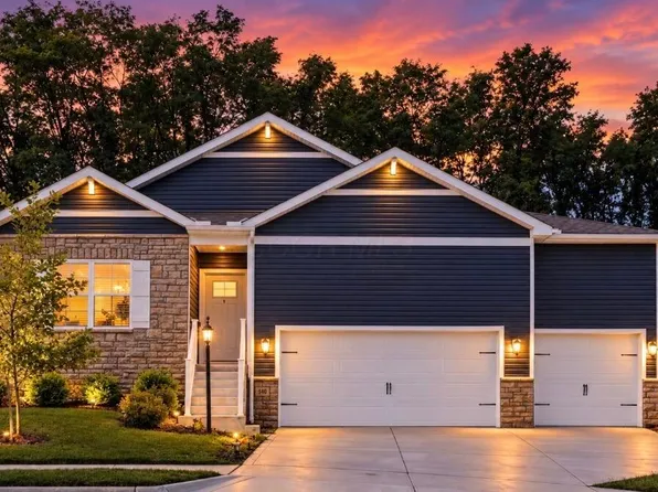 140 Oak Valley Ct, Newark, OH 43055