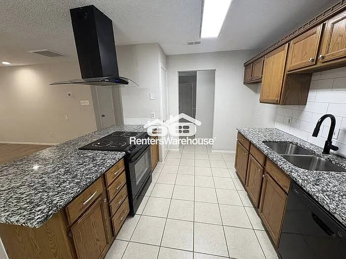 7517 Oak Ridge Dr — Photo 12